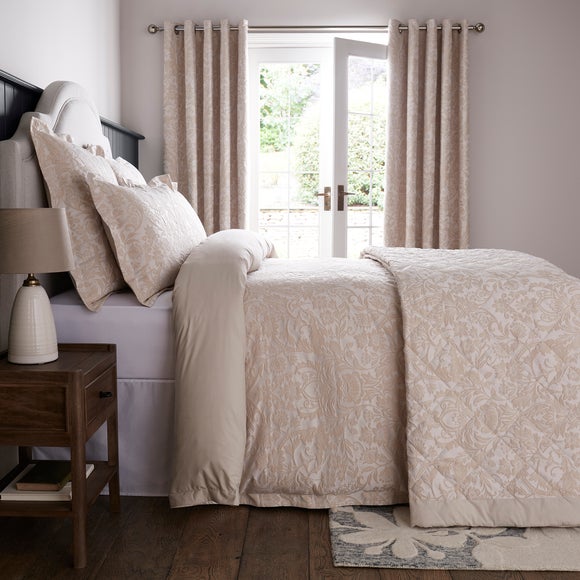 Dorma Winchester Bedspread, product image 16