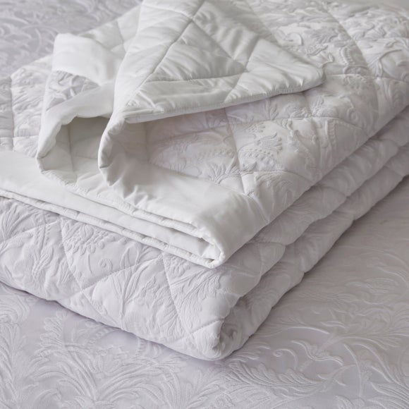 Dorma Winchester Bedspread, product image 14