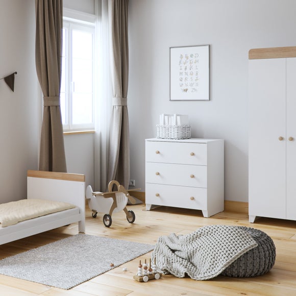 Little Acorns Classic Oak Effect Cot Bed, product image 12