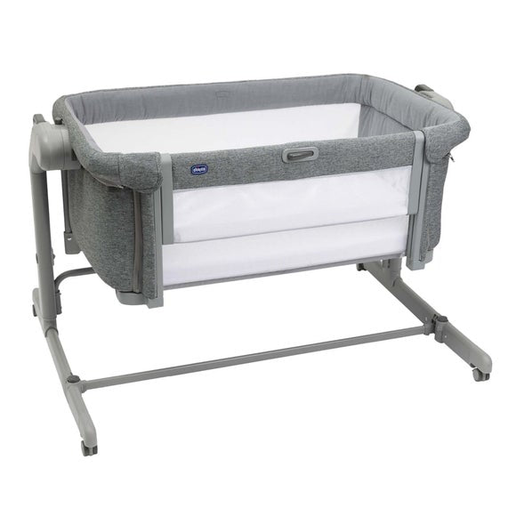 Chicco Next2Me Magic Evo Bedside Crib, product image 1