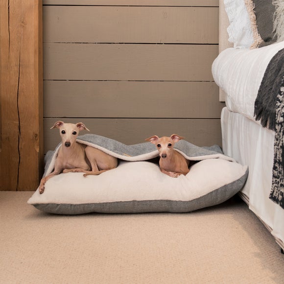 Lords and Labradors Inchmurrin Burrow Dog Bed, product image 1