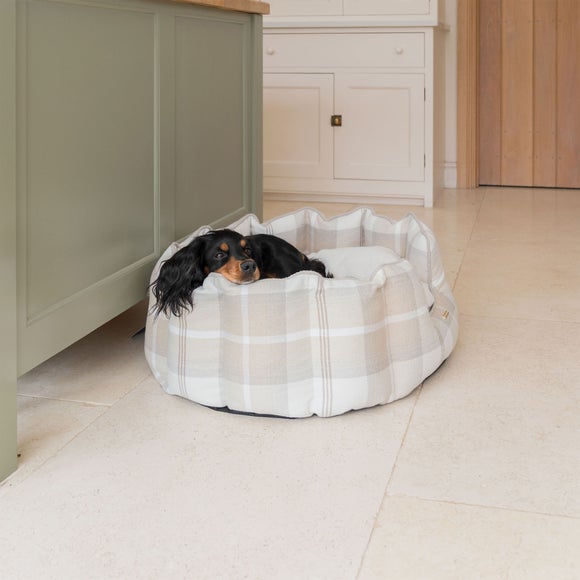 Lords and Labradors Balmoral High Wall Dog Bed, product image 17