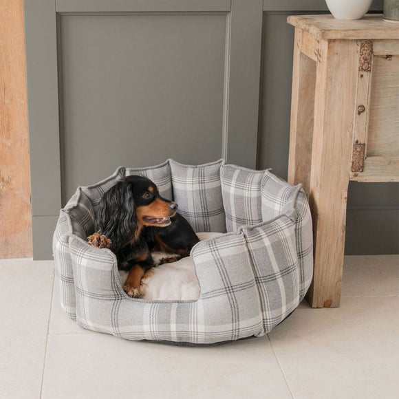 Lords and Labradors Balmoral High Wall Dog Bed, product image 16