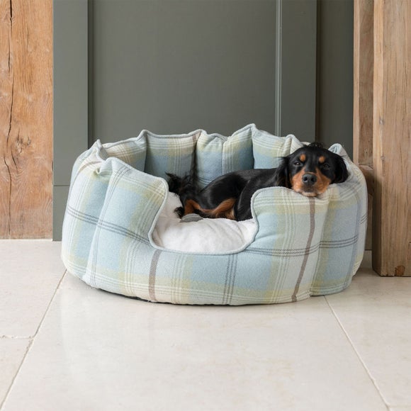 Lords and Labradors Balmoral High Wall Dog Bed, product image 1