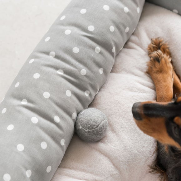 Lords and Labradors Balmoral Spotty Box Dog Bed, product image 9