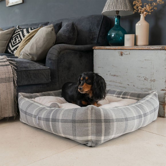 Lords and Labradors Balmoral Box Dog Bed, product image 27