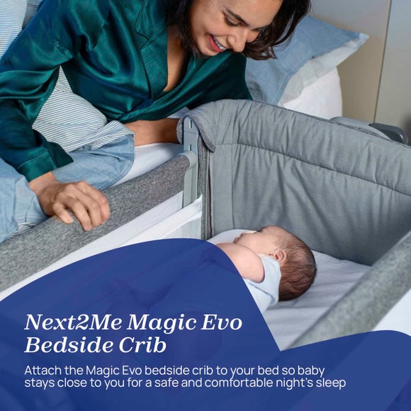 Chicco Next to Me Magic Evo Crib and Sheets Bundle, product image 4